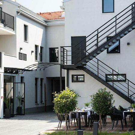 Hotel Florian&Godler Karlovac Εξωτερικό φωτογραφία